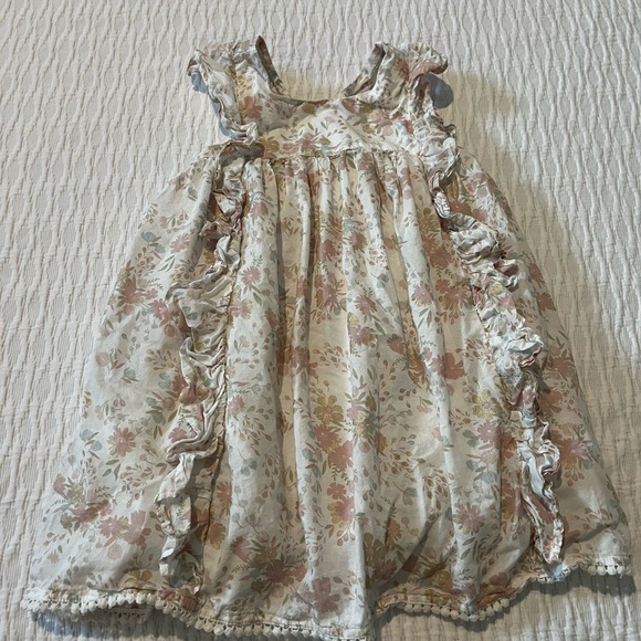cupcakes & cashmere Floral Kids Dress - Picture 1 of 4